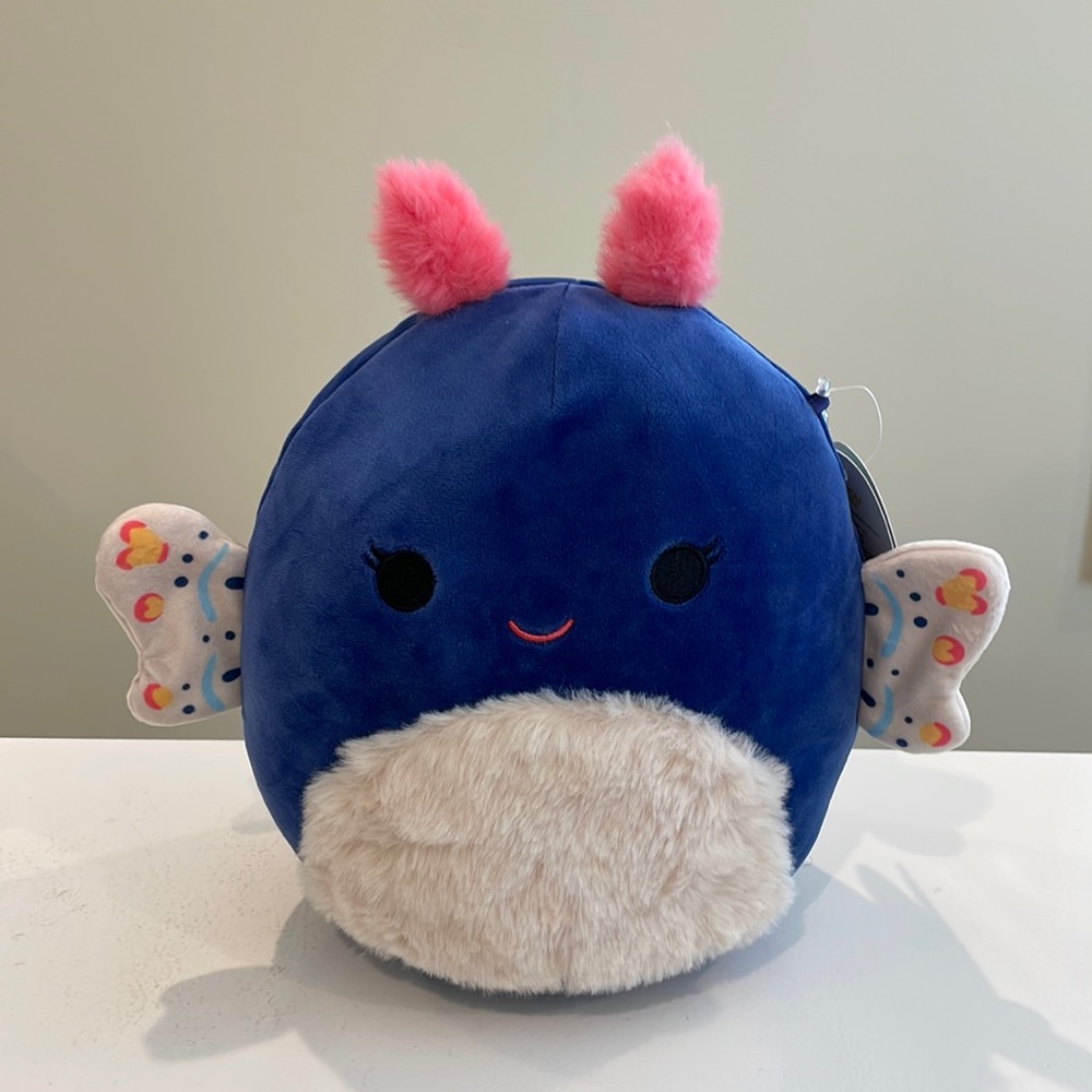 NWT 8” Luya the Navy Blue Moth Squishmallow- Rare Tag